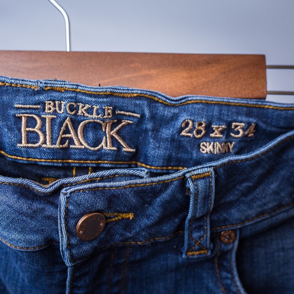 Buckle Black NO 53 Skinny Jeans size 28x34